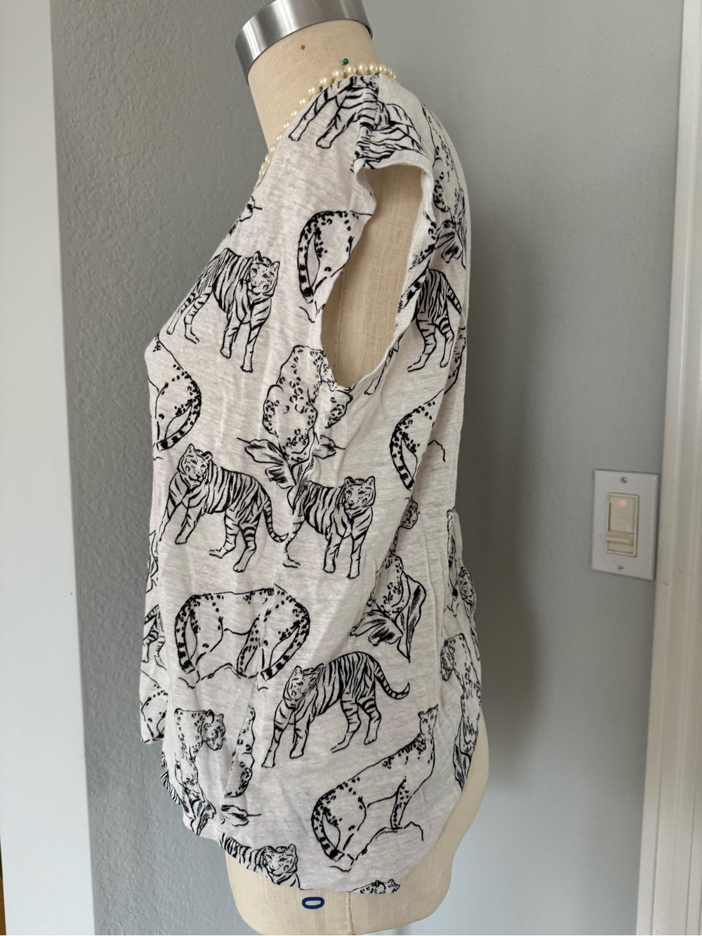 100% Linen Cynthia Rowley Big Cat Top L - Picture 2 of 5